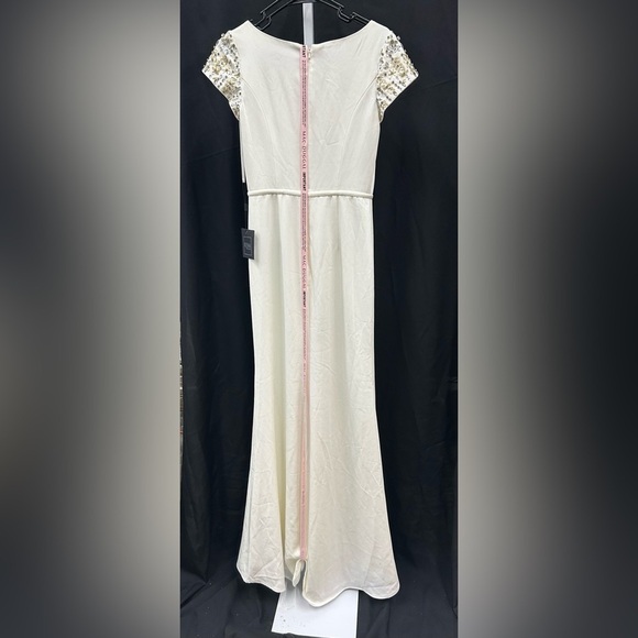 Mac Duggal 55718 NWT White Beaded Cap Sleeve Beteau Column Dress - Picture 4 of 6